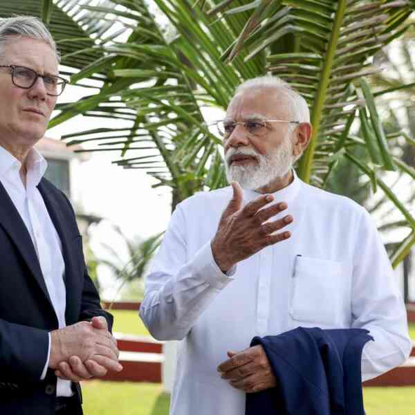 india-to-purchase-missiles-price-350-million-from-uok-below-new-defence-deal;-64-indian-companies-decide-to-spend-money-on-the-uok.