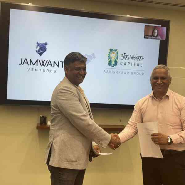 aavishkaar-group,-jamwant-ventures-launch-500-crore-fund-for-defence,-deep-tech-startups