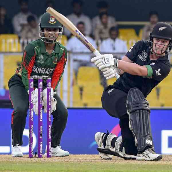 womens-odi-world-cup-|-halliday,-devine-shine-as-white-ferns-submit-first-win