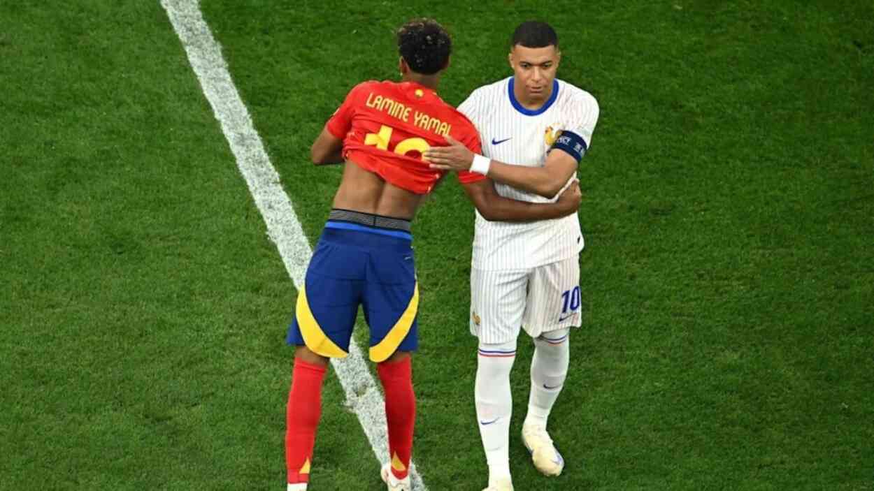 kylian-mbappe-places-rivalries-apart,-sends-sturdy-message-in-assist-of-lamine-yamal:-‘at-18-everybody-makes-errors