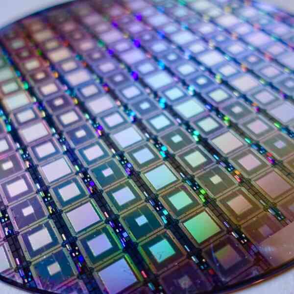 rri-approach-yields-licensed-randomness-with-one-qubit