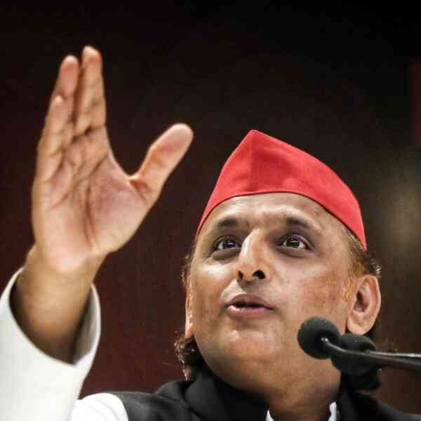 akhilesh-yadavs-facebook-account-restored-after-samajwadi-party-claims-suspension