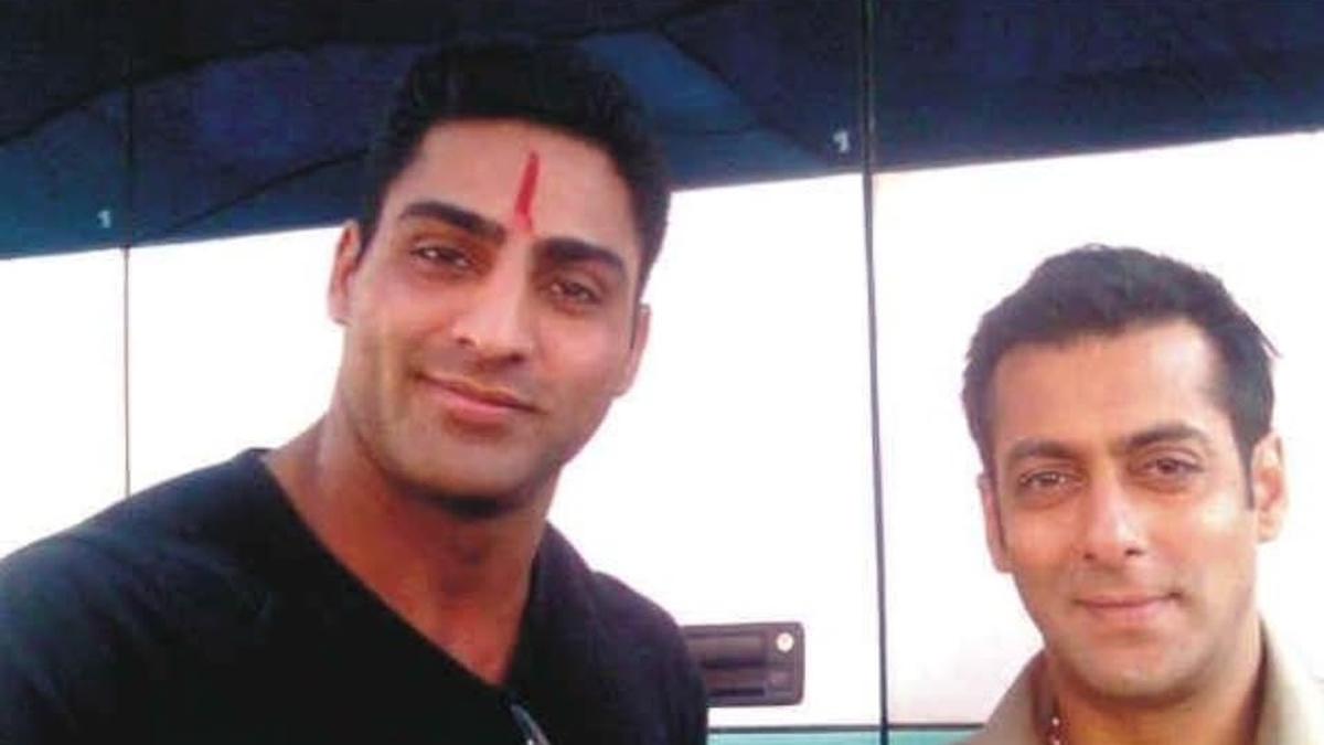 rest-in-peace-praa:-salman-khan-mourns-demise-of-bodybuilder-varinder-ghuman