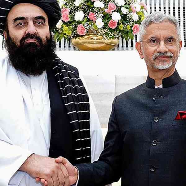 opposition-criticises-pm-modi-over-exclusion-of-ladies-journalists-from-afghan-foreign-ministers-press-meet