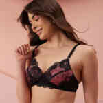 how-to-wear-a-bra-correctly:-beginners-step-by-step-guide