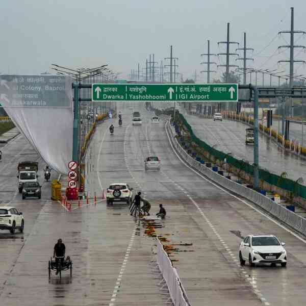 dwarka-expressway,-uer-ii-gas-housing-growth-in-delhi-ncr
