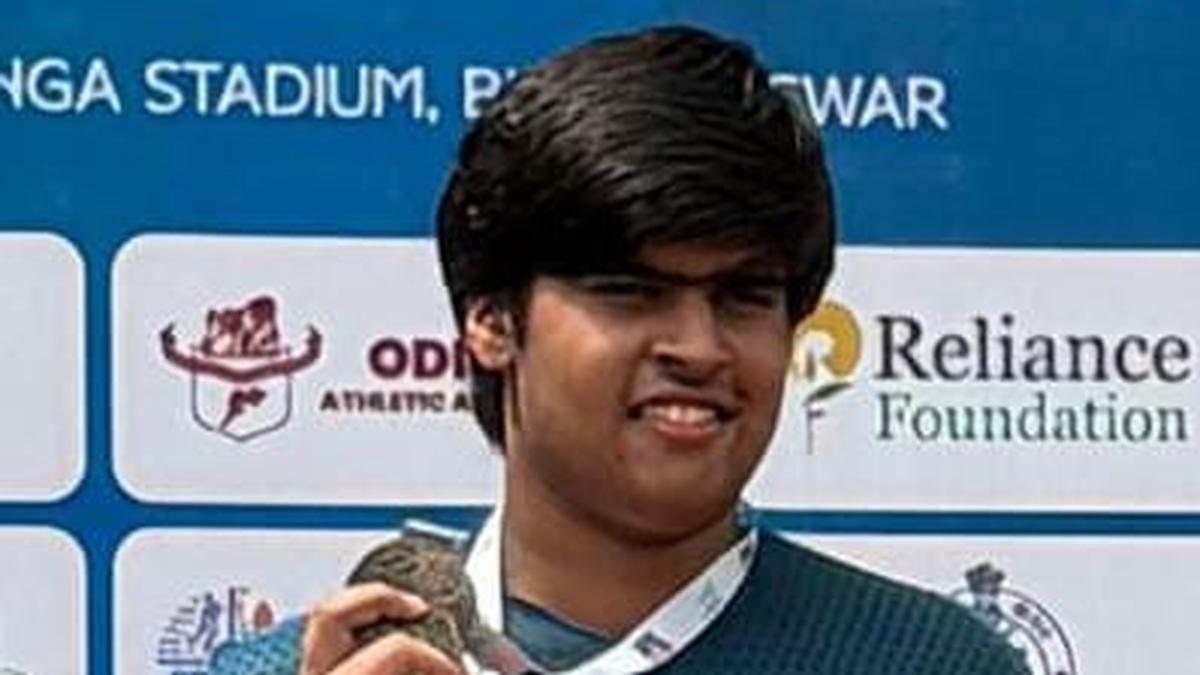 national-junior-athletics-|-deepika-betters-personal-mark;-nischay-smashes-meet-report
