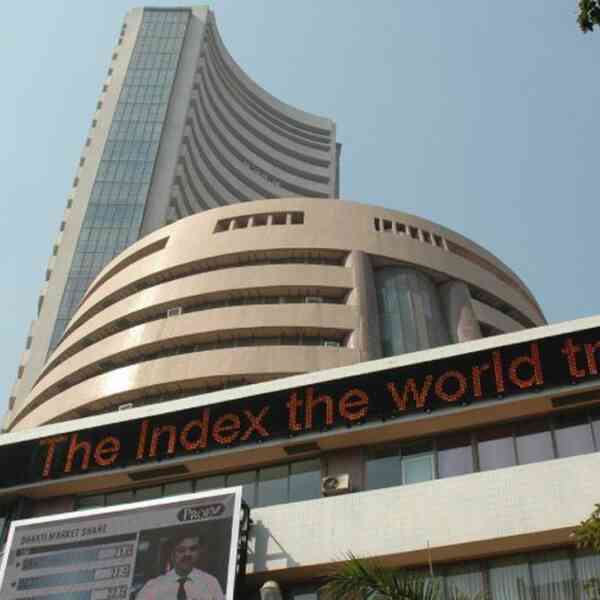 markets-bounce-again-in-early-commerce-on-shopping-for-in-it-counters,-optimism-over-india-us.-commerce-talks