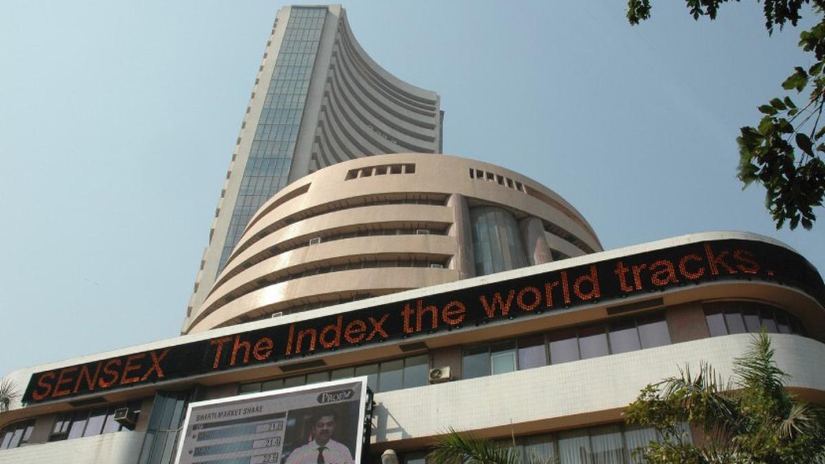 markets-bounce-again-in-early-commerce-on-shopping-for-in-it-counters,-optimism-over-india-us.-commerce-talks
