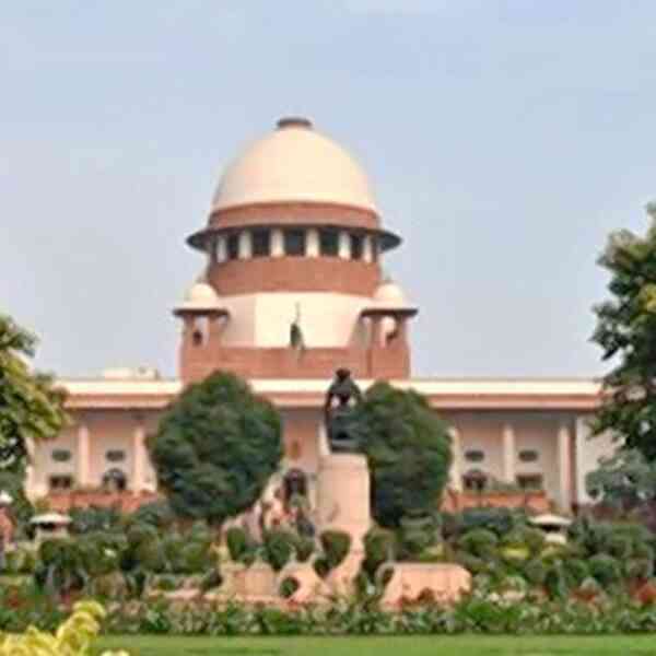 supreme-court-adjourns-to-october-15-listening-to-on-plea-by-sonam-wangchuks-spouse-alleging-mala-fide-detention