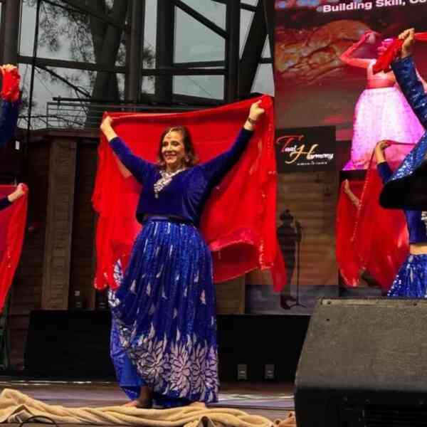 us-mayors-dance-their-hearts-out-to-bollywood-songs-at-diwali-occasion-in-north-carolina.-watch