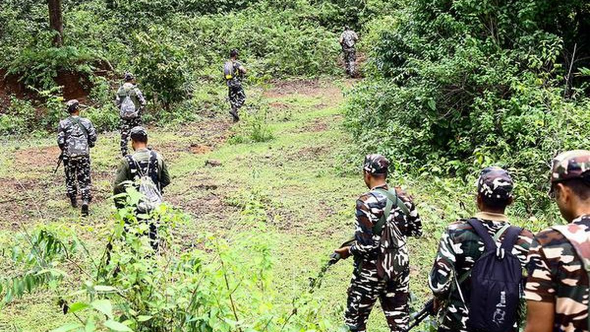 61-maoists,-together-with-prime-chief-bhupati,-give-up-in-maharashtra