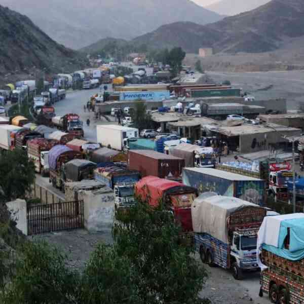 pakistan-afghan-clashes:-intense-border-conflict-in-khyber-pakhtunkhwa