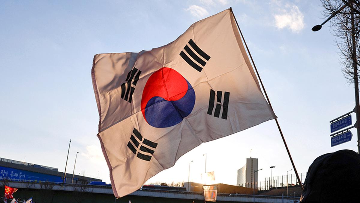 south-korea-bans-journey-to-components-of-cambodia-after-pupil-killing