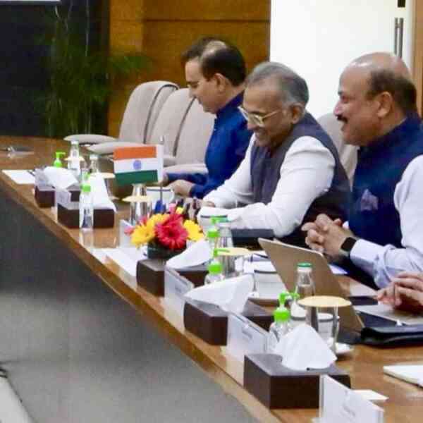 next-formal-spherical-of-india-eu-fta-talks-not-set,-remaining-points-want-steady-dialogue:-commerce-secretary