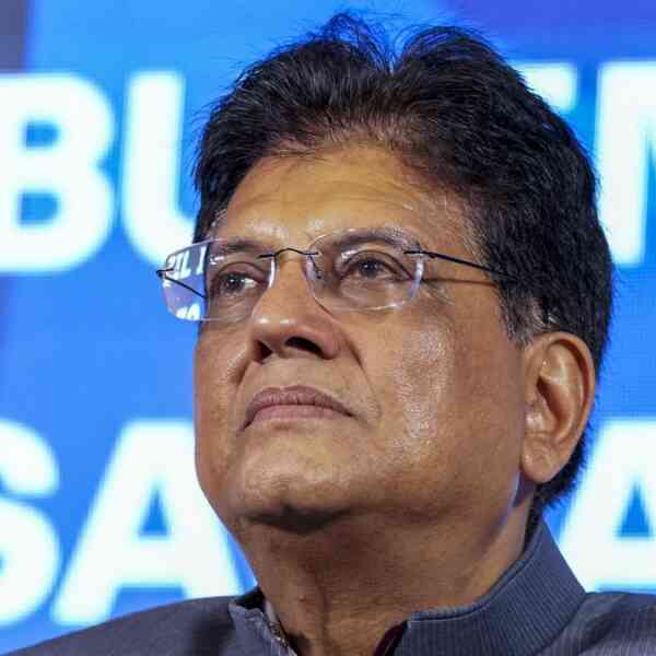 india-in-energetic-dialogue-for-commerce-pact-with-us.,-eu,-oman:-goyal