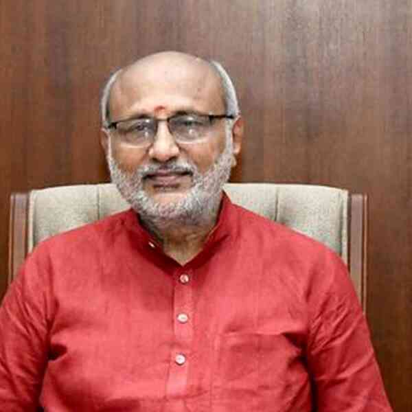 hoax-bomb-menace-to-vice-president-cp.-radhakrishnans-residence-in-chennai