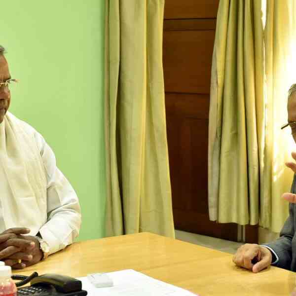 karnataka-cm-siddaramaiah-takes-jibe-at-narayana-murthy-and-sudha-murthy,-says-socio-educational-survey-not-restricted-to-backward-courses