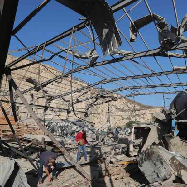 iran-slams-israeli-strikes-in-lebanon-as-‘ceasefire-violation’