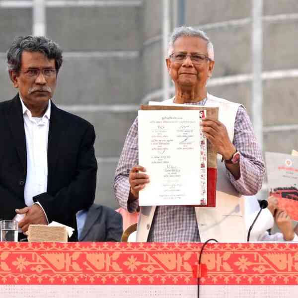 yunus-pronounces-‘beginning-of-latest-bangladesh’-with-signing-of-july-charter
