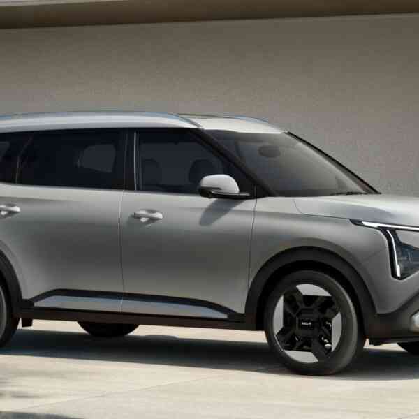 kia-india-broadens-carens-clavis-ev-vary-with-new-htx-e-variants.-here’s-what-they-provide