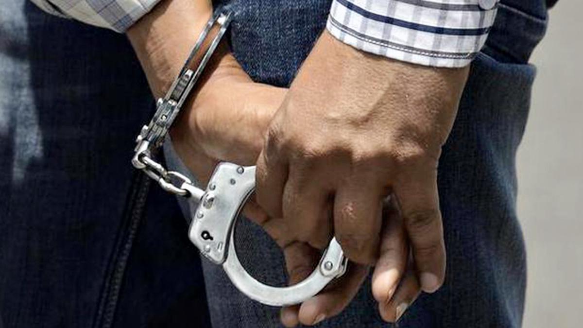 three-homicide-accused-from-rajasthan-held-in-kolkata;-one-stays-absconding