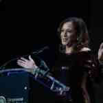 kamala-harris-says-democrats-‘are-standing-up-for-working-individuals’-in-authorities-shutdown