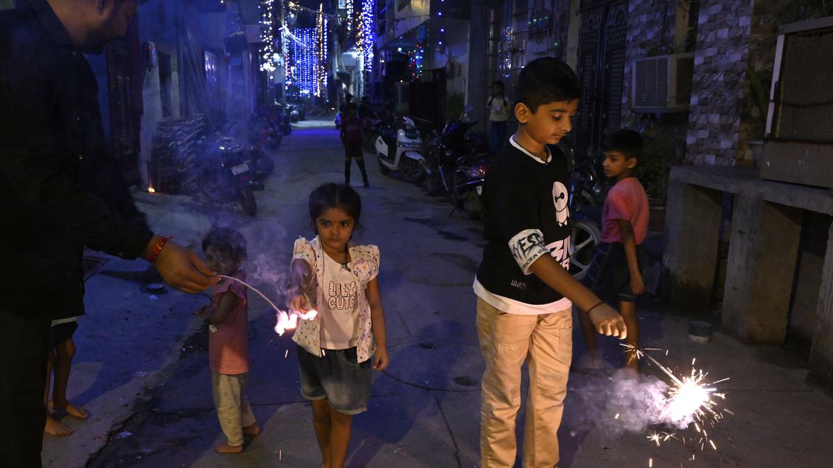 cracker-ban-violated;-air-high-quality-might-dip-quickly-after-deepavali