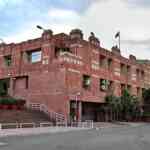left-teams-allege-police-brutality-throughout-jnu-protest;-delhi-police-says-college-students-broke-barricades