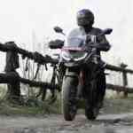 tvs-apache-rtx-300-ridden:-key-professionals-and-cons-defined
