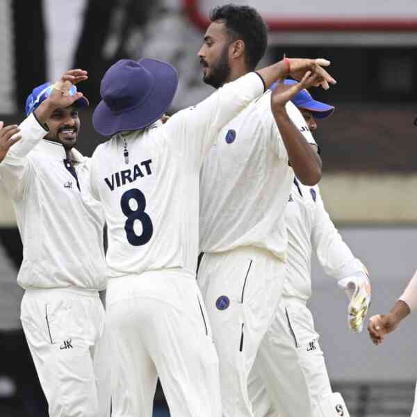 ranji-trophy-|-tns-top-order-collapses-like-nine-pins-in-overcast-situations
