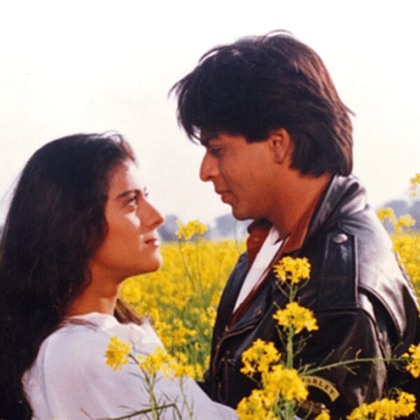 ddlj-turns-30:-mumbai’s-maratha-mandir-continues-its-love-affair-with-romance-traditional-starring-shah-rukh-khan-and-kajol