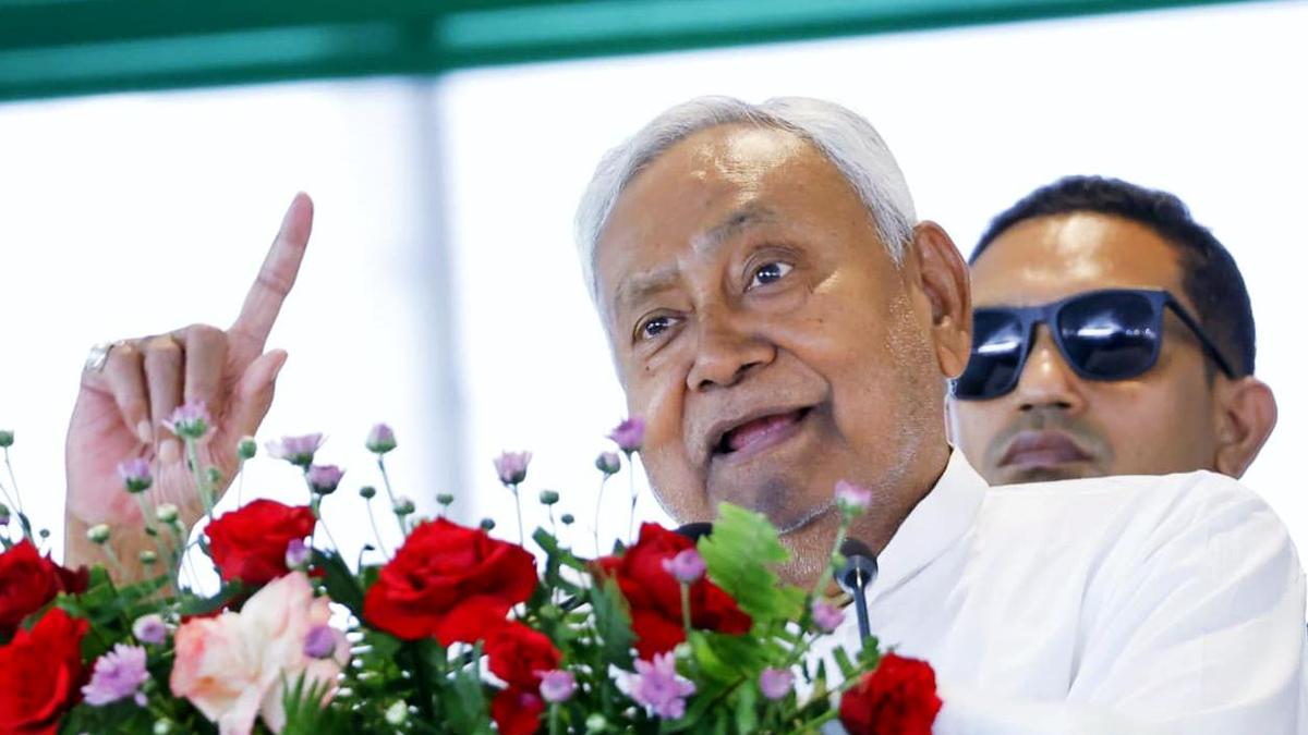 bihar-assembly-polls:-nitish-launches-marketing-campaign,-takes-swipe-at-lalu-for-doing-nothing-for-ladies