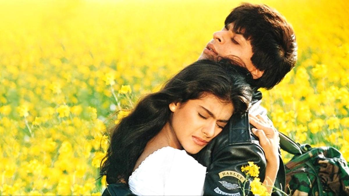 30-years-of-ddlj:-this-kochi-man-travelled-to-mumbai-for-a-day-to-observe-dilwale-dulhania-le-jayenge