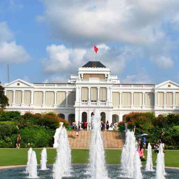 indian-origin-girl-amongst-trio-acquitted-of-organising-protest-round-presidential-palace-in-singapore