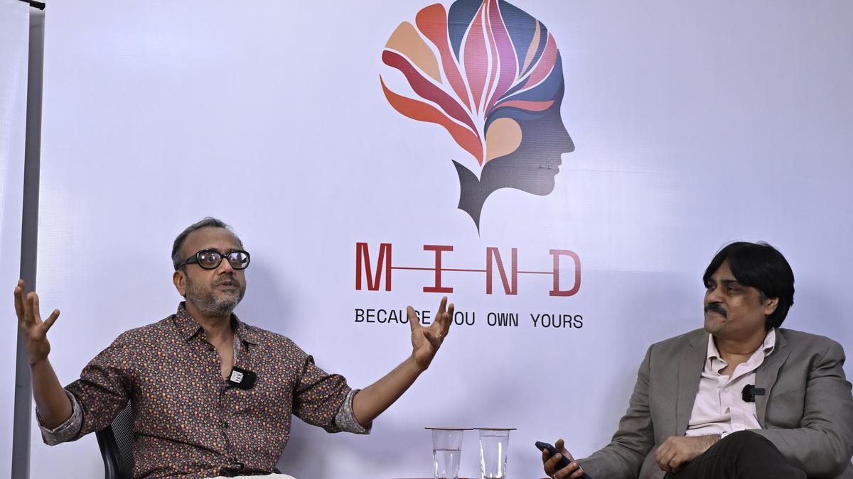dibakar-banerjee-interview:-all-artists-are-basically-propagandists