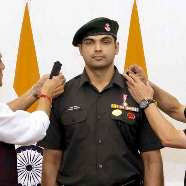 olympic-medallist-neeraj-chopra-conferred-rank-of-lieutenant-colonel