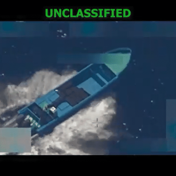 us.-strikes-eighth-alleged-drug-carrying-boat,-this-time-in-pacific-ocean,-killing-two-folks