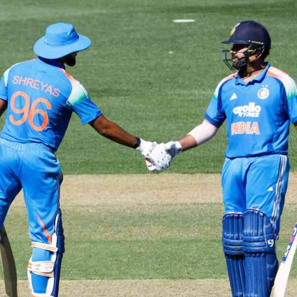 aus-vs-ind-second-odi:-rohit-sharma,-shreyas-iyer-and-axar-patel-knocks-take-india-to-respectable-whole