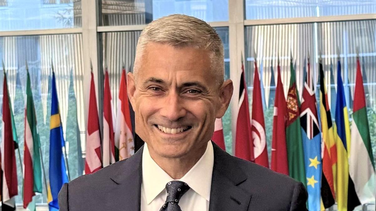 paul-kapur-sworn-in-as-assistant-secretary-for-bureau-of-south-and-central-asian-affairs