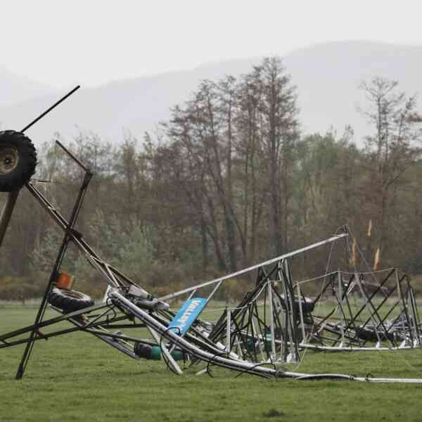 flights-cancelled,-‘mega-strike’-disrupted-as-harmful-winds-hit-new-zealand