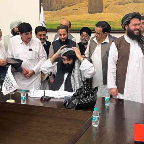 Afghan Sikhs, Hindus Meet Taliban Foreign Minister, Push For ...
