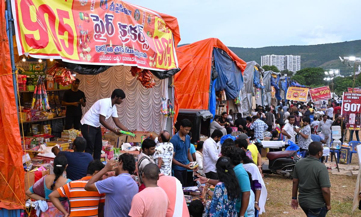 Ahead of Diwali, massive rush to purchase firecrackers in Vizag ...