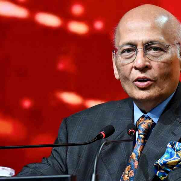 Congress slams Lokpal after anti-corruption body issues tender to ...