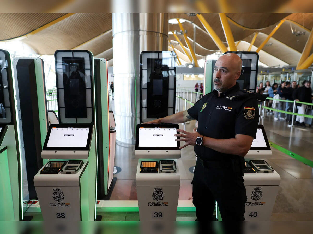 Schengen visa: EU begins gradual rollout of digital border system ...