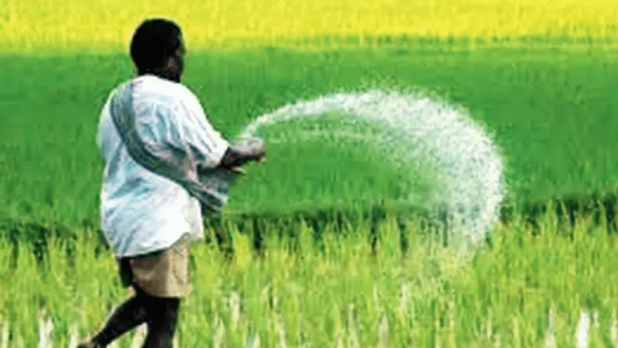 12 Teams To Check Hoarding Of Fertilizers | Trichy News - Times of ...