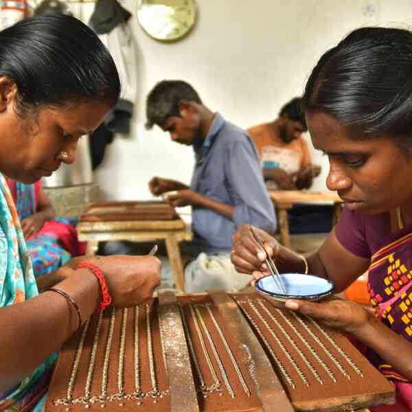 High price of silver affects anklet orders for Deepavali this year ...
