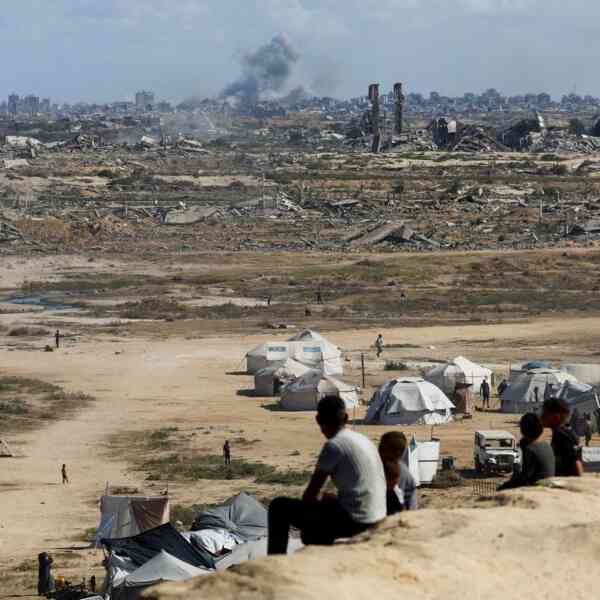 Israel strikes Gaza as Palestinians pin hopes on Trump's Gaza plan ...