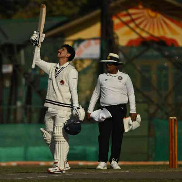 Ranji Trophy 2025-26: Lad-Mulani partnership puts Mumbai in the ...