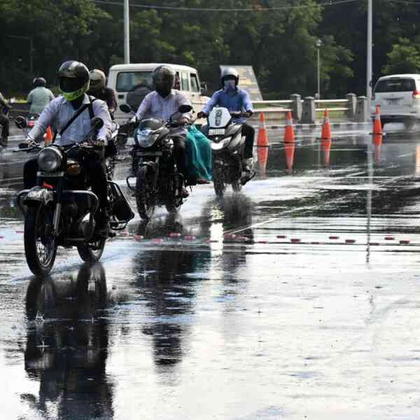 Northeast monsoon sets in, intense rain forecast across Tamil Nadu ...